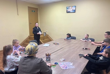 В Лотошине сотрудница полиции провела беседы с детьми  антитеррористической направленности