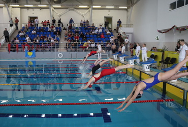 Соревнования по плаванию прошли в Лотошино