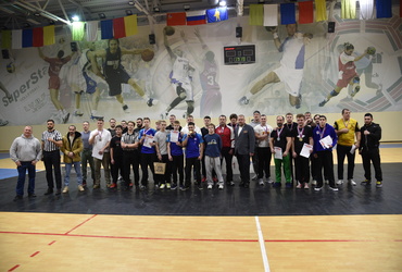 В Лотошине определили победителей 23‑го открытого Кубка по армрестлингу памяти Виталия Сорокина