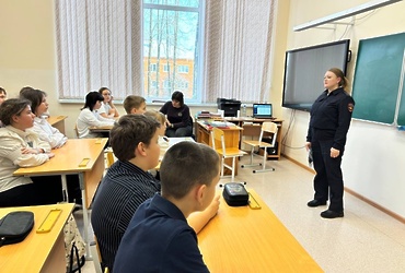 Сотрудники ОМВД России «Лотошинский» провели акцию «Мир без терроризма и экстремизма!»