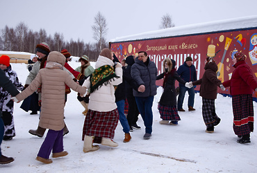 Заместители главы округа отметили Масленицу вместе с жителями и гостями деревни Кузяево