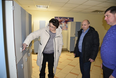 В Культурно‑спортивном центре «Лотошино» установили новые шкафчики для одежды