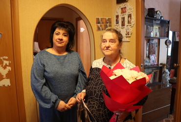 Жительницу деревни Доры поздравили с 80‑летием
