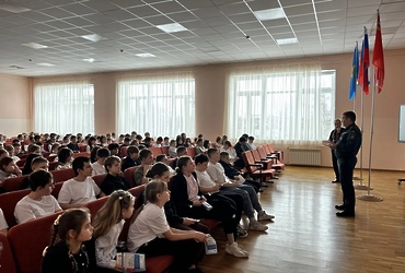 Встреча по безопасности прошла в Лотошинской СОШ №2