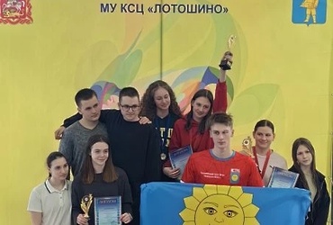 В преддверии праздника международного женского дня, в бассейне МУ КСЦ «Лотошино» 07 марта 2026 г. прошло традиционное межмуниципальное первенство по плаванию «Весенняя капель»