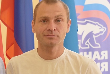 Поздравляем с днем рождения Комбарова Сергея Александровича, водителя МУ «Управление обеспечения деятельности органов местного самоуправления м.о. Лотошино»