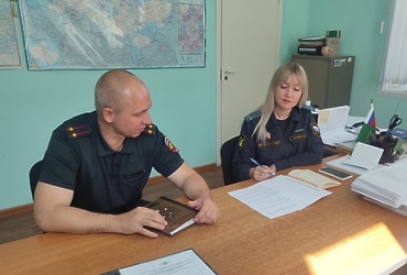 Сотрудники ОМВД по г.о. Лотошино провели рабочую встречу с судебными  приставами