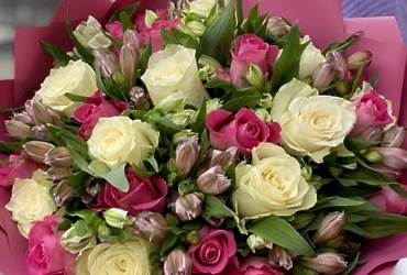 Поздравляем с днем рождения Казнадей Наталью Викторовну, инспектора военно‑учетного стола