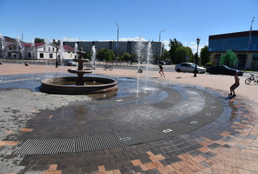 В дневные часы с 02 по 05 июля в Московской области ожидается сильная жара 34…36°С..