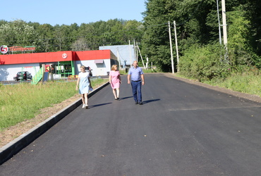 Заместитель главы городского округа Лотошино Александр Шагиев побывал в деревне Ошейкино