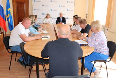 Заседание штаба поддержки семей мобилизованных граждан и добровольцев посетил депутат Мособлдумы Александр Калтайс