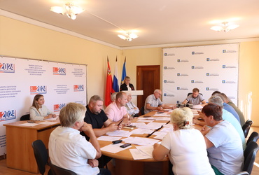 Екатерина Долгасова рассказала депутатам Совета депутатов о проделанной администрацией работе