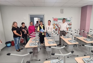 В Лотошино партийцы вместе с депутатом Мособлдумы провели приемку школы