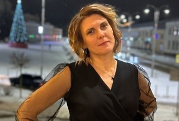 Поздравляем с днем рождения Кропивницкую Оксану Викторовну,  начальника отдела по г.о. Лотошино Управления № 12