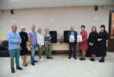 Александр Шагиев провёл встречу с работниками центральной клубной системы и оценил новые колонки для Калицинского СДК