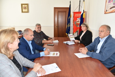 Глава округа провела рабочую встречу с директором компании «Вектор Эко»