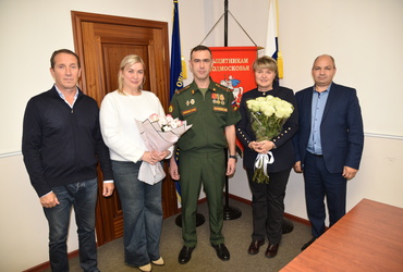 Екатерина Долгасова встретилась с участником СВО и его супругой