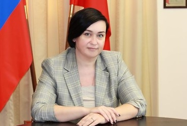 Поздравляем с днем рождения Волкову Елену Николаевну,  министра жилищной  политики МО