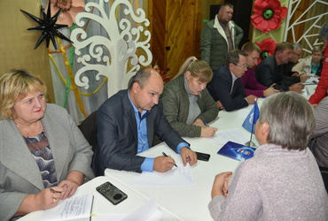 В посёлке Кировский прошла очередная выездная администрация