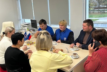 Партийцы встретились с семьями участников СВО