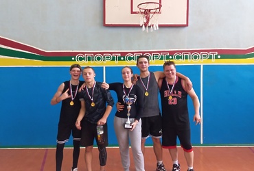 Баскетбольная команда «Олимп» стала победителем открытого турнира по стритболу