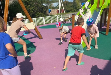 1 сентября в деревне Калицино была открыта обновлённая детская игровая площадка