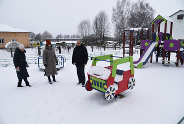 Заместитель главы округа Александр Шагиев провел проверку уборки территорий в деревне Кульпино