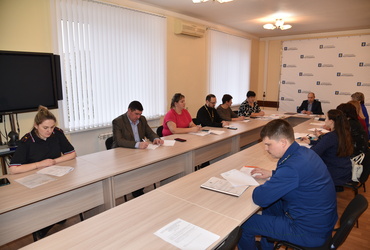 28 января в здании администрации округа состоялось очередное заседание комиссии по делам несовершеннолетних