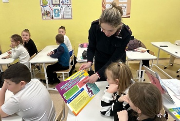 Сотрудники ОМВД России по г.о. Лотошино провели акцию «Мой  безопасный интернет» для школьников