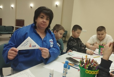 В Лотошино продолжается Всероссийская акция «Тепло для Героя»