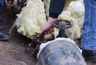 Вячеслав Попов посетил многоквартирные дома поселка Лотошино для проверки отопления