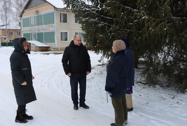 Александр Шагиев посетил деревню Михалево