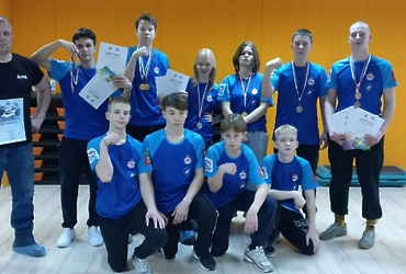 Лотошинские армрестлеры привезли 9 медалей с турнира в Твери