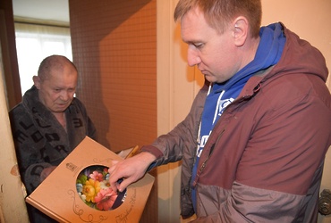 С юбилеем поздравили жителя поселка Лотошино