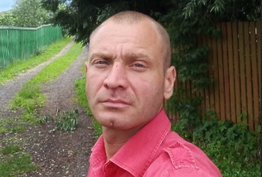 Поздравляем с днем рождения Комбарова Сергея Александровича, водителя МУ «Управление обеспечения деятельности органов местного самоуправления м.о. Лотошино»