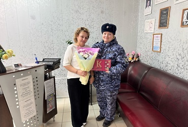 Сотрудники Волоколамского ОВО – филиала ФГКУ «УВО ВНГ России по Московской области» поздравили вдов сотрудников
