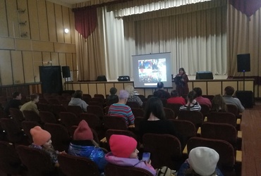 Патриотическое мероприятие прошло в Новолотошинском ДК