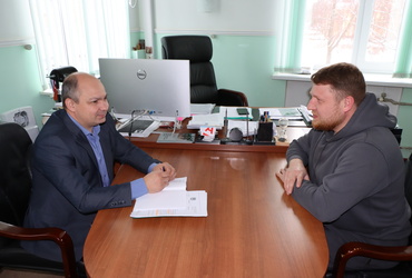 Александр Шагиев встретился с руководителем крестьянско‑фермерского хозяйства «ТехноВелес» Артёмом Климовичем