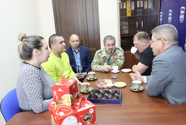 Депутат Мособлдумы встретился с участником СВО