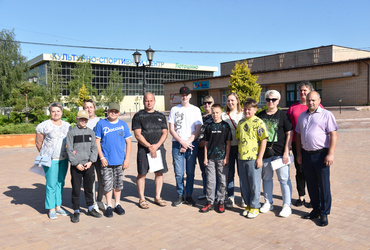 Первая смена юных лотошинцев отправилась в «Лагерь настоящих героев»