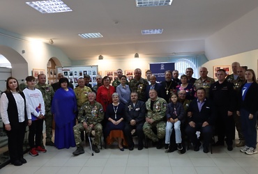 Концерт для ветеранов боевых действий прошел в Лотошино