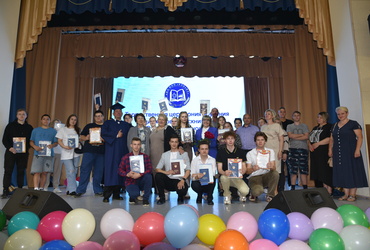 В Центральном Доме культуры вручили дипломы выпускникам колледжа