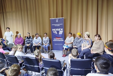 Встречу молодежи и чувашского ансамбля организовали лотошинские единороссы