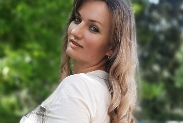 Поздравляем с днем рождения Маклецову Оксану Валерьевну, главного эксперта сектора МЦУР администрации м.о. Лотошино