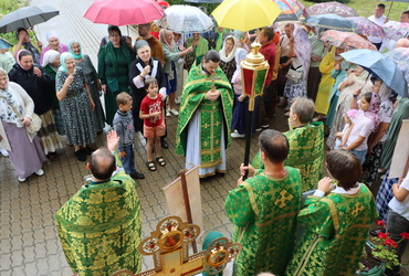 День обретения мощей Серафима Саровского отметили в Лотошино