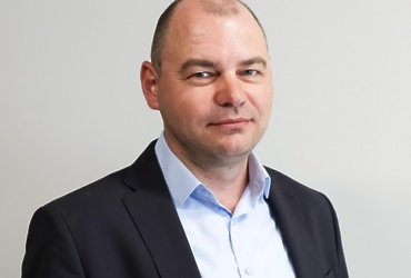 Поздравляем с днем рождения Толмачева Олега Геннадьевича, председателя комитета по ценам и тарифам МО