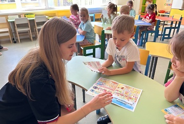 Сотрудники ОМВД России «Лотошинский» провели акцию «Наши правила безопасности» с воспитанниками детского сада