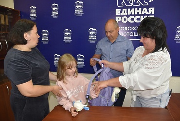 Акция «Собери ребенка в школу» проходит в Лотошино