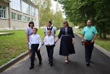 День знаний отметили в Ошейкинской школе