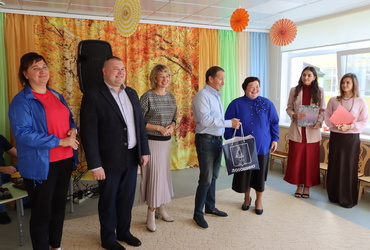 Работников дошкольного образования поздравили с профессиональным праздником